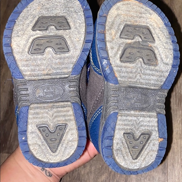 Paw Patrol Boots size 5 - Picture 4 of 4